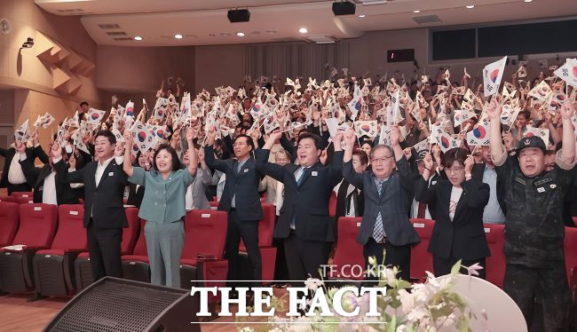시흥시 제80주년 광복절 경축식 모습./시흥시