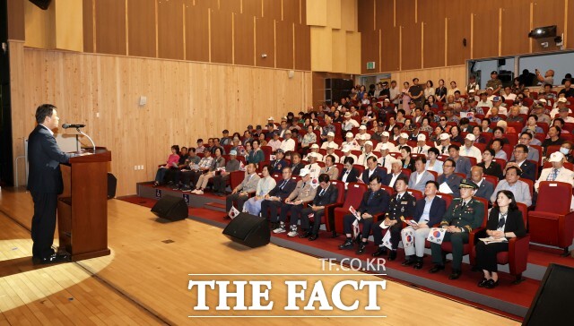 정읍시가 15일 연지아트홀에서 제80주년 광복절 경축식을 열었다. / 정읍시