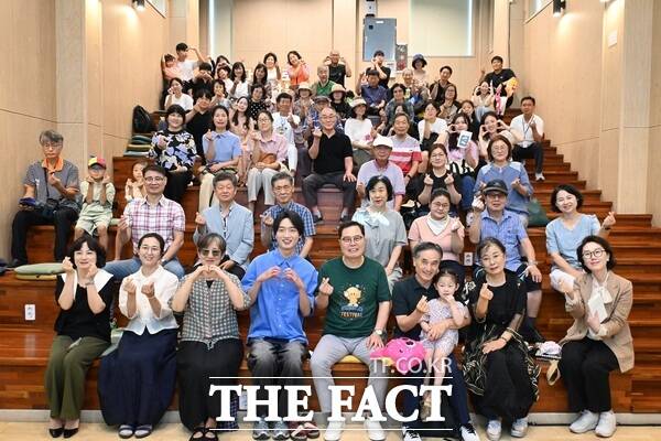 대전사회혁신센터가 15일 원도심보물찾기 프로그램의 일환인 대전 愛 이야기꽃을 피우다를 개최했다./대전사회혁신센터