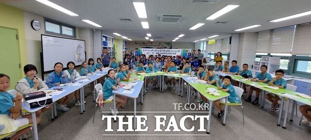 광주시교육청이 쓰촨성 학생들을 초청해 광주-쓰촨성 One Day 학생 글로벌 캠프를 개최하고 있다./광주시교육청