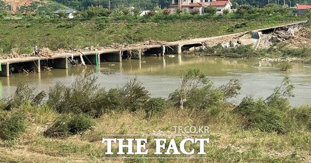 지방하천(산청군 생비량먄 양천) 피해 모습 /경남도