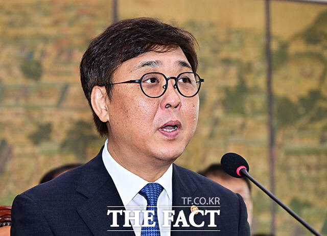 인사말 하는 최휘영 문화체육관광부 장관.