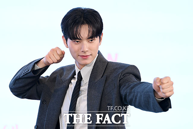 배우 이채민이 19일 오후 서울 구로구 신도림 디큐브시티 더 세인트 그랜드볼룸에서 열린 tvN 토일드라마 폭군의 셰프 제작발표회에 참석해 작품에 참여한 소감을 이야기했다. /남용희 기자