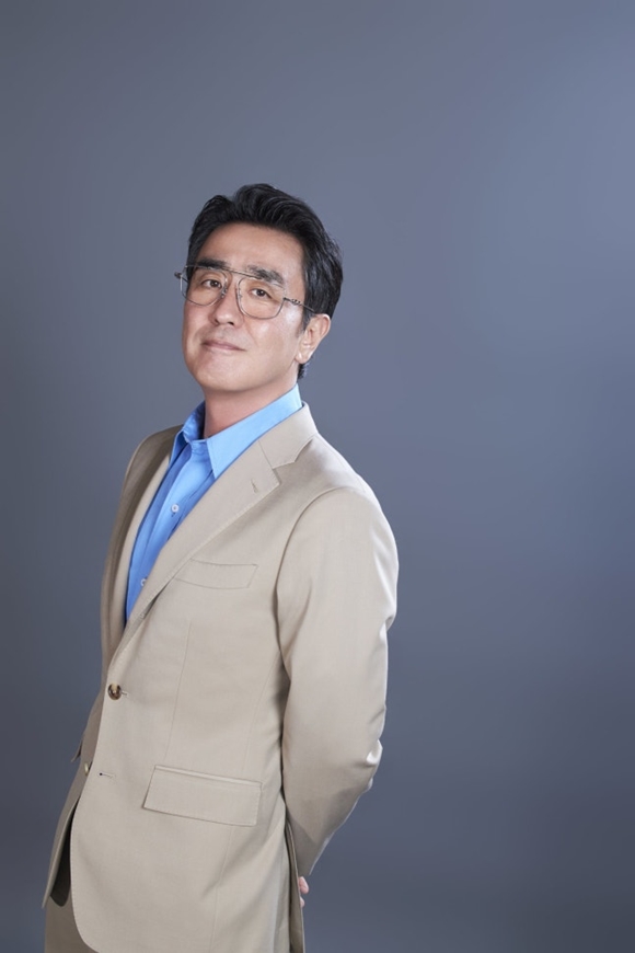 배우 류승룡이 디즈니+ 파인: 촌뜨기들이 시대극이라는 진입장벽에도 불구하고 많은 사랑을 받을 수 있었던 이유를 짚었다. /월트디즈니 컴퍼니 코리아