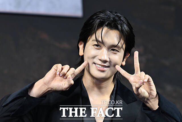 배우 박형식이 20일 오전 서울 중구 앰배서더 서울 풀만에서 열린 STUDIO X+U 트웰브 제작발표회에 참석해 포즈를 취하고 있다. /서예원 기자