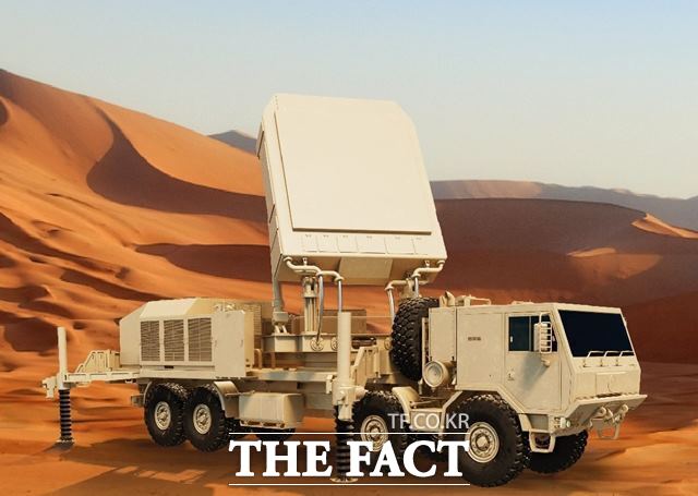 장남현 한국투자증권 연구원은 사우디아라비아는 비전 2030을 통해 2030년까지 방산 물자 현지화율 50% 달성을 목표로 하고 있다고 말했다. 사진은 한화시스템이 사우디아라비아에 수출하는 천궁-Ⅱ 다기능레이다. /한화시스템