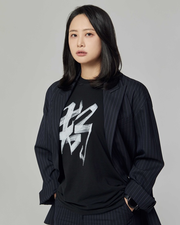 어도어가 20일 이도경 하이브 부대표를 어도어 신임 대표이사로 선임했다./어도어