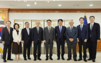  김민석, 한일포럼 日 대표단 접견…상생 협력 의견 교환