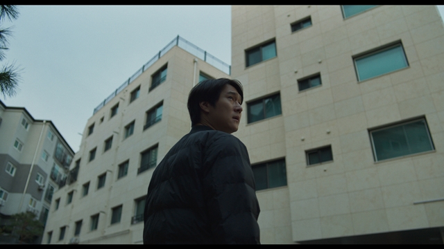 고경표가 배우 겸 창작자로 활약한 미로(MAZE)가 제30회 부산국제양화제 비전 섹션에 공식 초청됐다. /씨엘엔컴퍼니·필르머