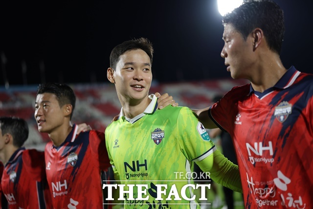 김천 상무의 골문을 지키며 상승세에 기여하고 있는 골키퍼 이주현./K리그