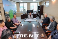  이상근 고성군수, 시장상인회와 소통 간담회…상권 활성화 지원 방안 등 논의