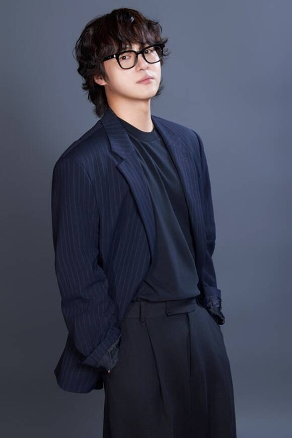 배우 양세종이 디즈니+ 오리지널 시리즈 파인: 촌뜨기들에 대한 이야기와 함께 자신의 보물과 욕망은 무엇인지도 전했다. /월트디즈니 컴퍼니 코리아