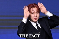  스트레이 키즈 창빈 '수줍은 피지컬 토끼' [포토]