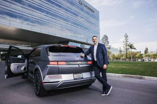 2025 오토모티브 뉴스 올스타 어워즈 글로벌 완성차 미국 임원 부문을 받은 현대차 북미권역본부장 랜디 파커 CEO(최고경영자). /현대차그룹