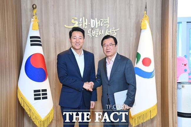 이현재 하남시장(오른쪽)과 오세훈 서울시장 /하남시