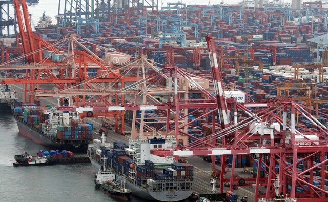 하나증권에 따르면 세계 2위 머스크는 올해 상반기 터미널 부문 매출이 전년 대비 22% 증가, 세전이익은 31% 늘었으며 영업이익률은 33.7%를 기록했다. /뉴시스