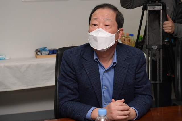 대한항공스포츠단의 이유성 전 단장. 그는 대한항공에서 다섯 손가락 안에 드는 임원으로 승진했으며, 오늘날의 유승민 회장을 만든 일등공신으로 평가받고 있다. / KOVO 뉴시스