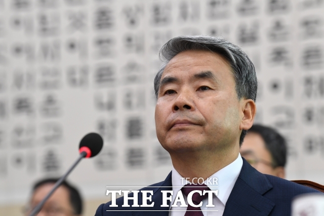 이종섭 전 국방부 장관이 지난해 6월 서울 여의도 국회에서 열린 법제사법위원회 채상병 특검법 입법청문회에 증인 출석해 질의를 듣고 있다./남윤호 기자