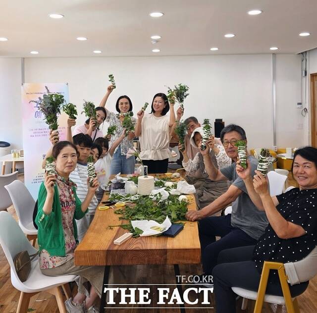 고성군이 지역문화 예술교육 기초거점 구축사업-고성군 예술면을 추진한다./고성군