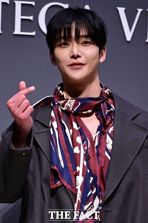 배우 로운이 입영판정 재검사에서 현역 판정을 받아 10월 27일 현역으로 군에 입대한다./남윤호 기자