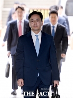  한덕수 전 총리 구속심사 출석하는 김형수 특검보 [포토]