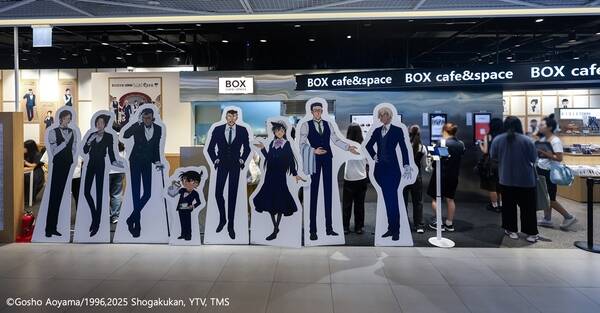 AK플라자 홍대점이 카페&레스토랑 BOX cafe&space를 선보인다. /AK플라자