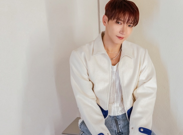 가수 준케이가 1일 오후 6시 네 번째 솔로 미니 앨범 디어 마이 뮤즈를 발매하고 컴백한다. 준케이가 국내 미니 앨범을 발매하는 건 4년 9개월 만이다./JYP엔터테인먼트