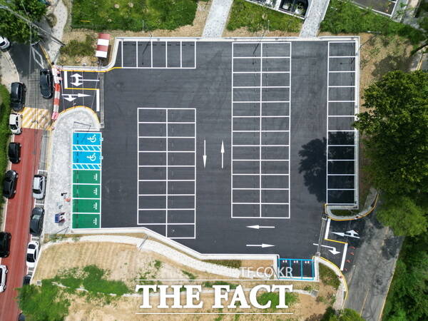 오는 9월 1일부터 개방 예정인 신성동 공영주차장 전경./대전 유성구