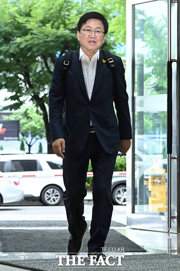 국민의힘이 최교진 사회부총리 겸 교육부 장관 후보자를 향해 강하게 비판했다. /장윤석 기자