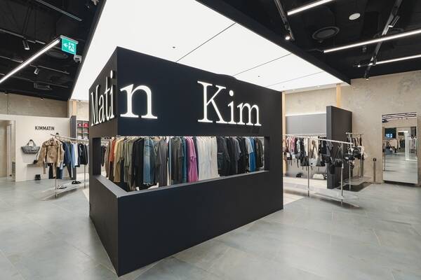 롯데백화점이 지난 29일 하고하우스(HAGO:HAUS)의 국내 최대 매장을 잠실 롯데월드몰 지하 1층에 선보였다. /롯데백화점