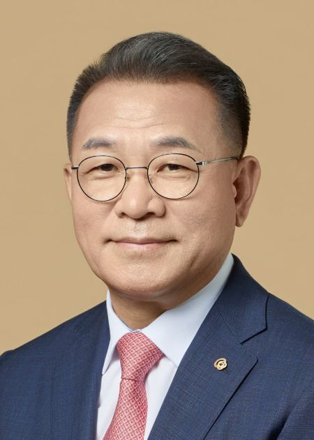 한화투자증권이 장병호 한화생명 부사장을 신임 대표이사로 선임했다고 1일 밝혔다. 사진은 장병호 신임 대표/한화투자증권