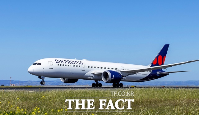 에어프레미아가 비행 중 인터넷 연결 없이도 모바일 앱에서 주요 탑승 정보를 확인할 수 있는 새 기능을 도입했다고 1일 밝혔다. /에어프레미아