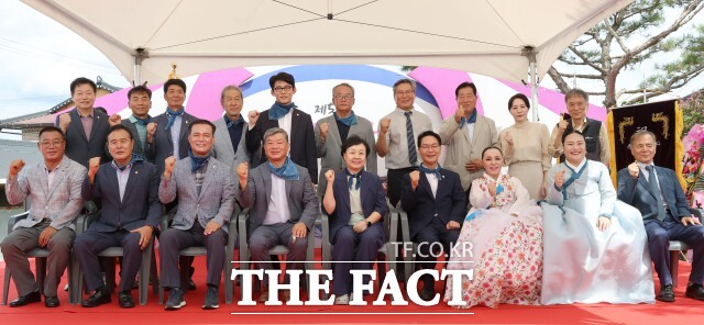 우리나라 최초의 여성 명창인 진채선을 추모하고 재조명하는 기념행사가 1일 전북 고창군 심원면 사등마을에서 열렸다. 진채선기념사업회와 진채선선양회가 공동 주관했다. /고창군