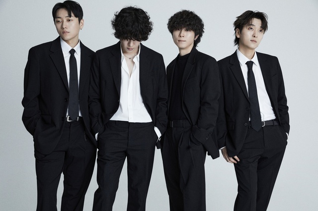 밴드 O.O.O는 모두들 각자의 주어진 상황 안에서 최선을 다해 누군가에게 들려주기 위한 음악을 만들고 공연하는 것 중 그 어느 것도 무의미한 것은 없다는 생각이 든다고 모든 순간들이 품은 가치를 설명했다. /O.O.O