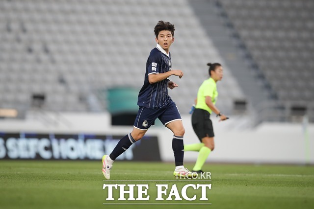 ‘하나은행 K리그2 2025’ 27라운드 MVP를 수상한 서울 이랜드 서재민./K리그