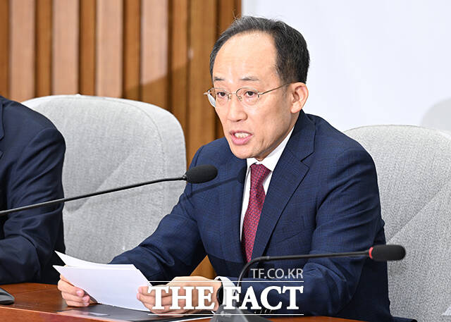 내란 사건을 수사하는 조은석 특별검사팀이 2일 비상계엄 해제안 국회 의결 방해 의혹에 연루된 추경호 전 국민의힘 원내대표에 대한 강제 수사에 나섰다. /박헌우 기자