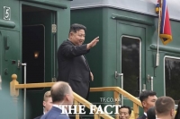  김정은, 전용열차로 오늘 새벽 북중 국경 통과