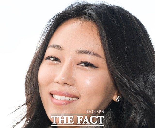 가수 박혜신은 폭발적인 가창력과 개성 있는 무대 매너, 그리고 팬덤의 열렬한 지지가 어우러지며 오디션 참여 이후 콘서트를 통해 더욱 빛을 발하고 있다. /더팩트 DB