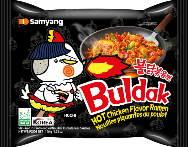 글로벌 시장에서 불닭 열풍을 일으킨 삼양식품의 불닭볶음면이 영문 표기 라멘(Ramen) 해외에 수출되고 있다. /삼양식품