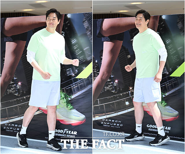 배우 유지태가 3일 오후 경기 고양시 스타필드 고양에서 열린 스케쳐스 에어로 러닝화 팝업스토어 행사에 참석해 포즈를 취하고 있다. /고양=박헌우 기자