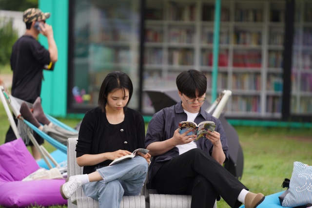 책읽는 한강공원이 가을을 기다리며 이번 주말부터 다시 시민들을 찾아온다. /서울시