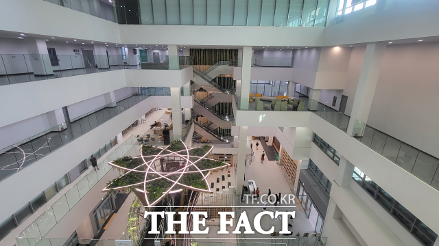 동작구는 지난 6월 30일부터 7월 14일까지 부서별로 순차 이전을 완료했다. /정소양 기자