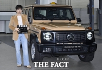  시대극 장인 이동휘가 소개하는 'G-클래스 1980 에디션' [포토]