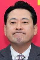  굳은 표정으로 회의 주재하는 장동혁 대표 [TF사진관]