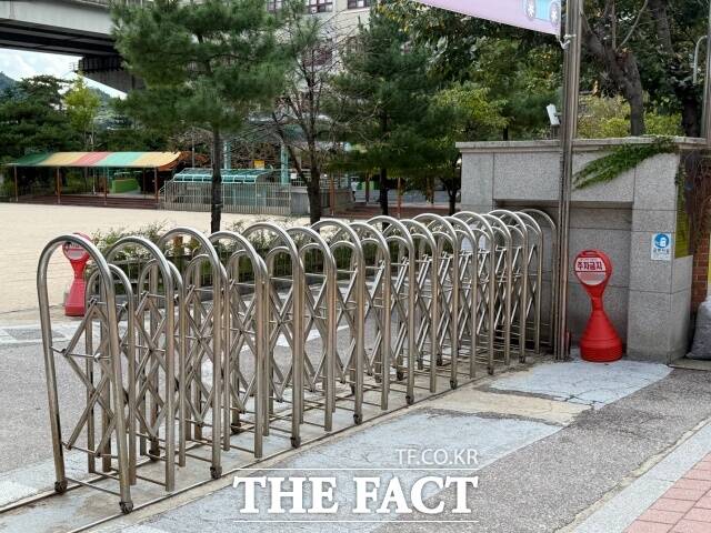 서울 서대문경찰서는 5일 유인 미수 혐의를 받는 20대 남성 3명을 긴급체포해 조사하고 있다. /김형준 기자