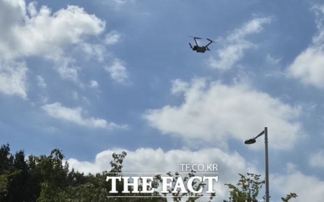 5일 아동안전 귀갓길 시연회에서 첨단 드론이 학교 주변을 순찰하고 있다. /대구시 자치경찰위원회