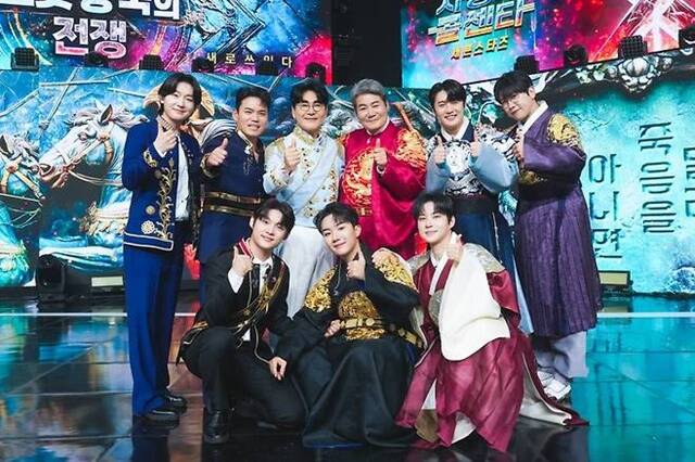 TV CHOSUN 사랑의 콜센타-세븐스타즈(이하 사콜 세븐) 트롯 왕국의 전쟁 특집에서는 진성이 조항조와 트롯 제왕 트롯 황제로 각각 팀을 이끄는 자존심 대결을 벌였다. /TV조선 사랑의 콜센타