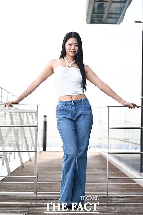 영빈은 17일 오후 6시 데뷔곡 프릭 쇼를 발매하고 정식 데뷔한다. 이로써 영빈은 더 딴따라 TOP5 중 가장 먼저 데뷔의 기쁨을 누리게 됐다./서예원 기자