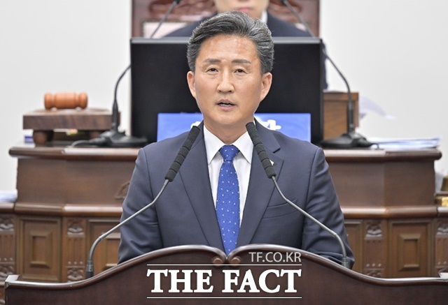 임달희 공주시의장이 8일 제260회 공주시의회 임시회 제4차 본회의에서 5분 자유발언을 하고 있다. /공주시의회