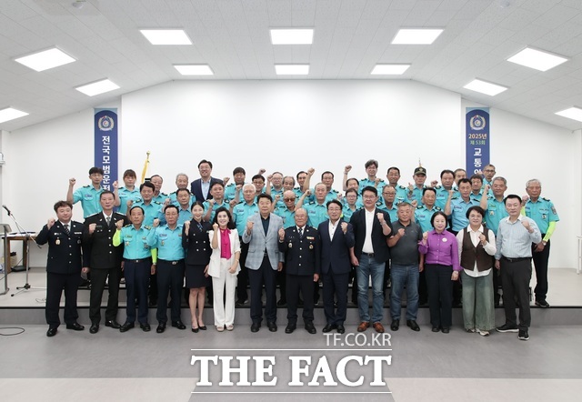 전국모범운전자연합회 충남지부 당진시지회는 7일 제53회 교통안전 다짐 결의대회를 개최했다. /당진시